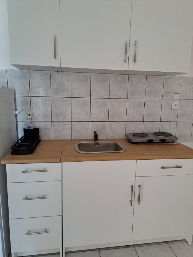 Blue Horizon Apartment Nea Vrasna Exterior photo